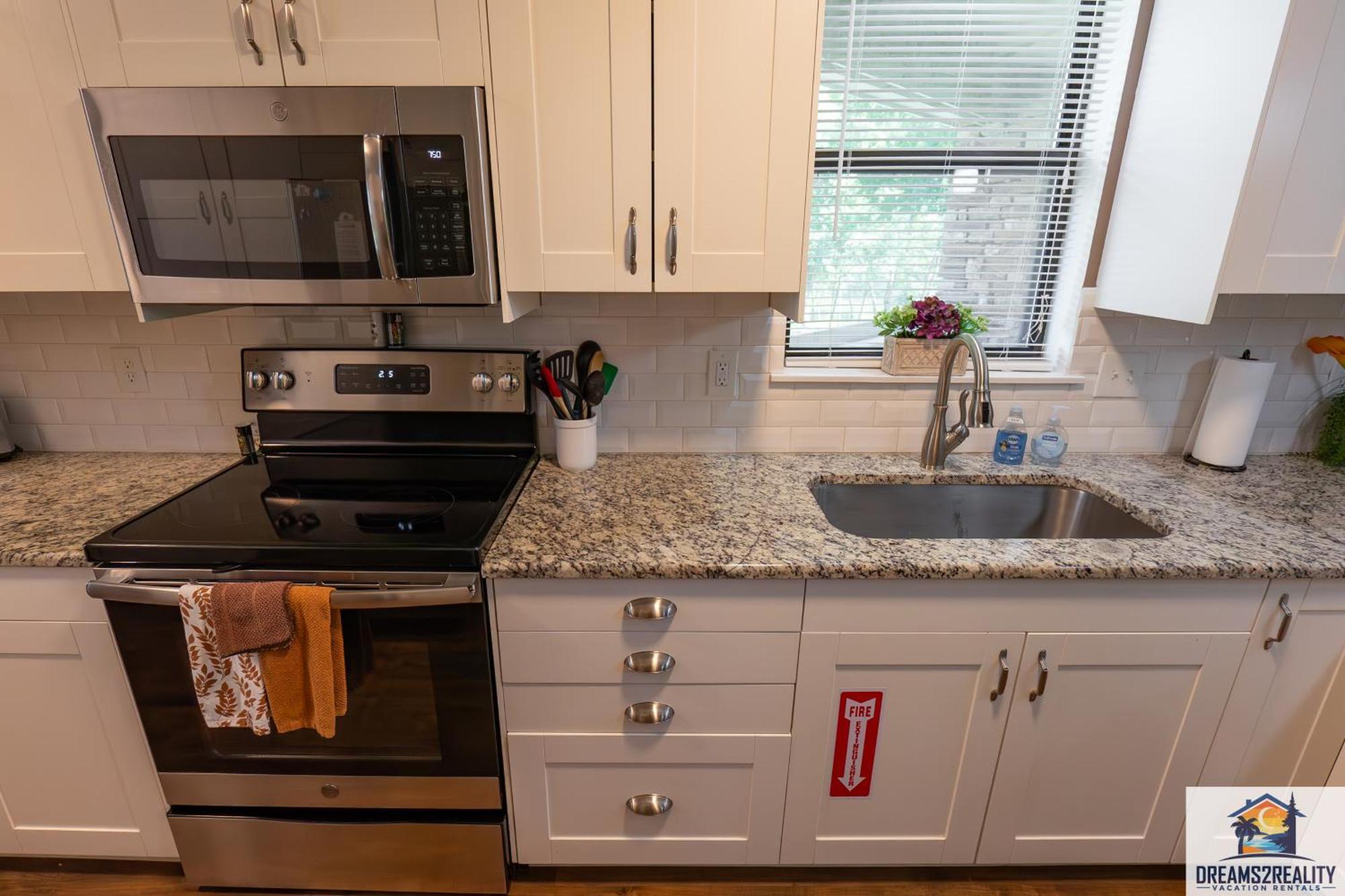 3Br Condo With Lake View - Trout Fishing - Playground - 2 Pools - Free Tickets Included - Pr69-9 Branson Exterior photo